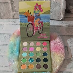 Easy Cruisin' Eyeshadow Palette - Pink, Green, Gold Delight